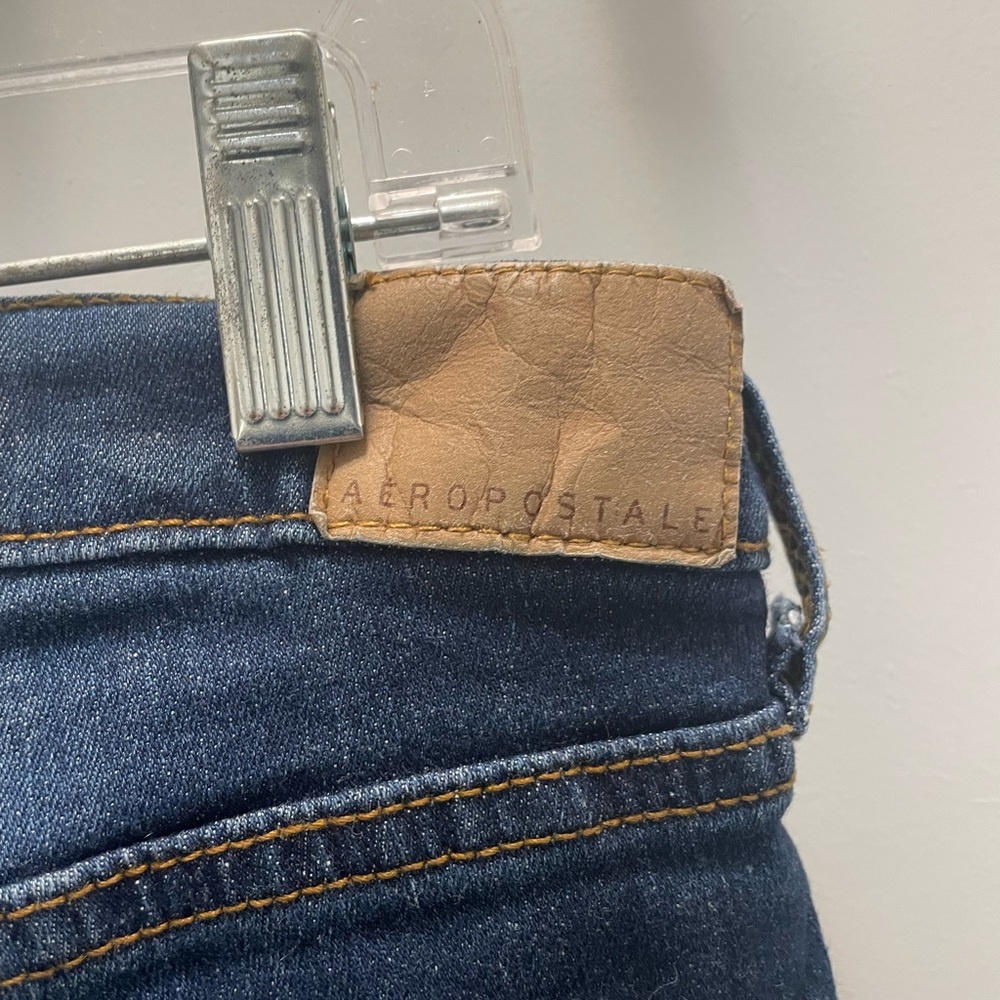 Aeropostale ladies skinny blue jeans distressed style size 10 regular - Picture 6 of 7
